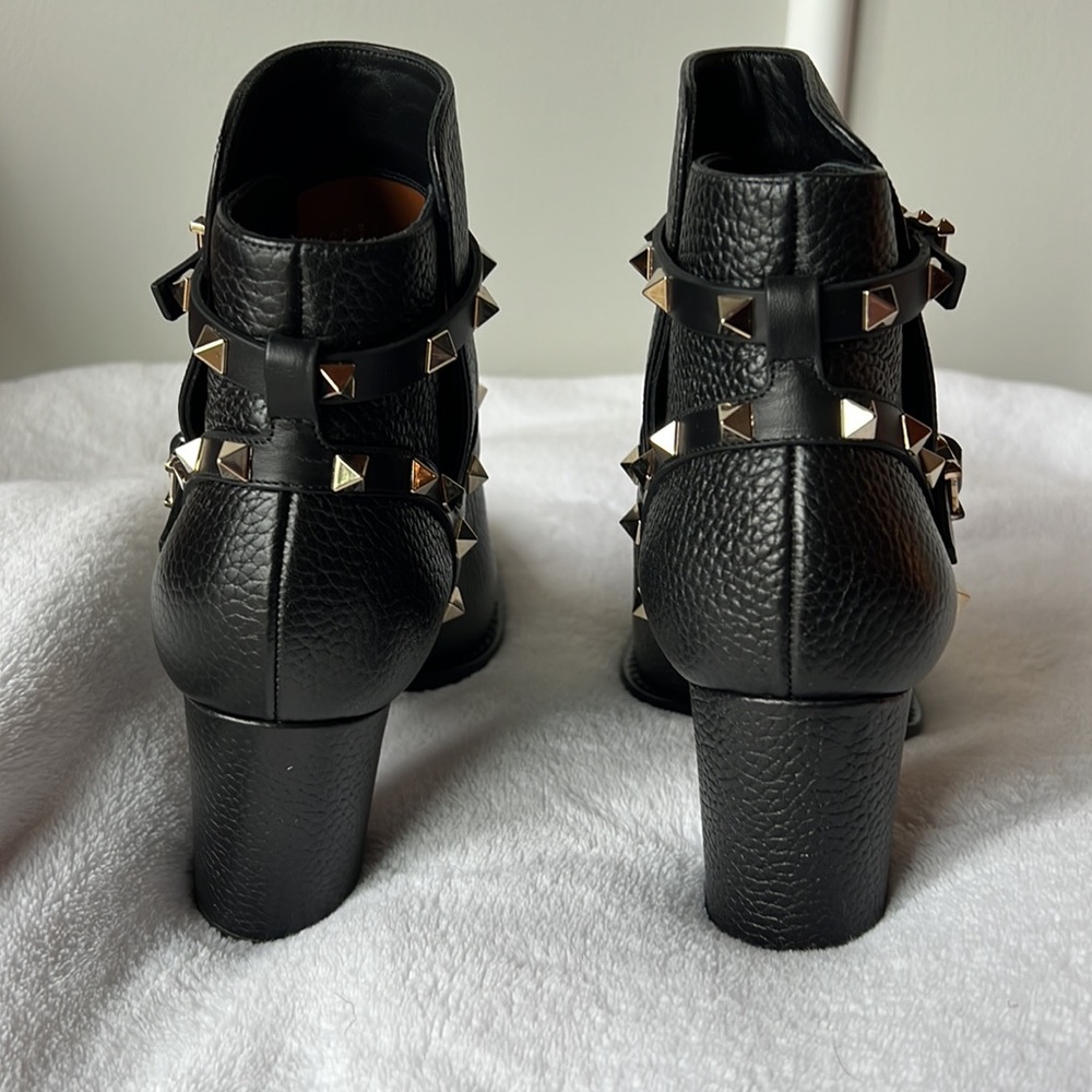 NIB Valentino Rockstud Buckle Wrap Leather Boots 37.5 - Picture 7 of 16
